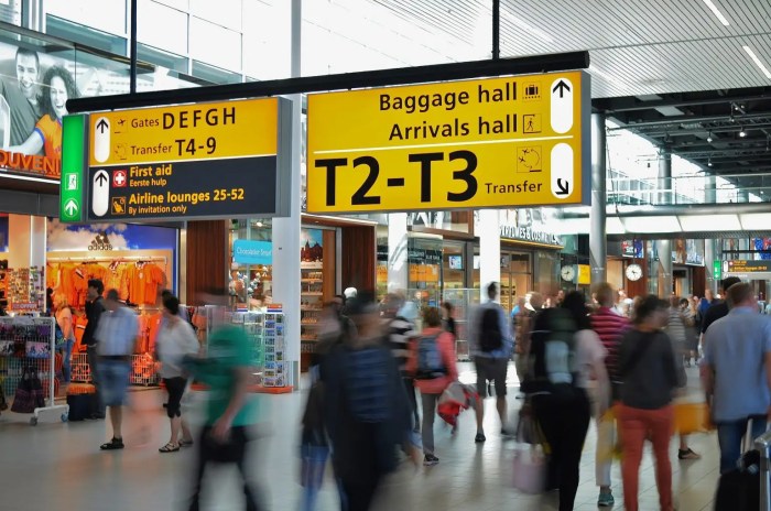 Minute last deals travel banner bets