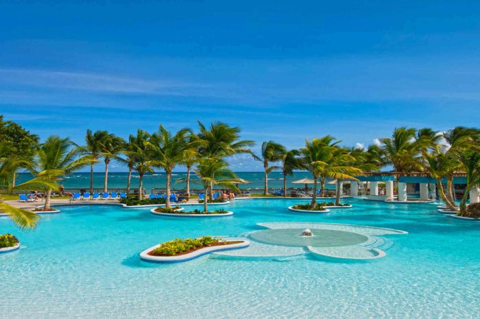 Best luxury caribbean family resorts